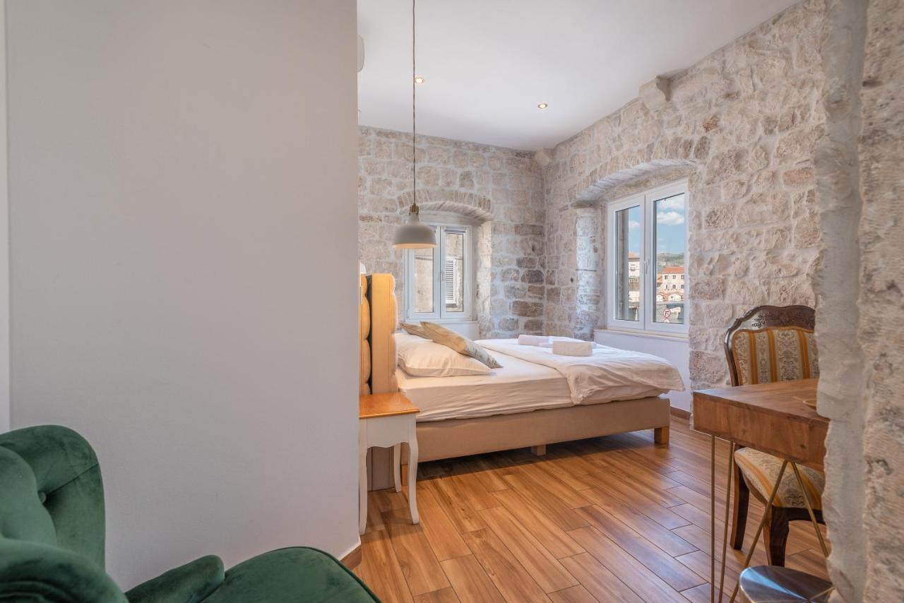 Residence Providenca Trogir Exterior foto